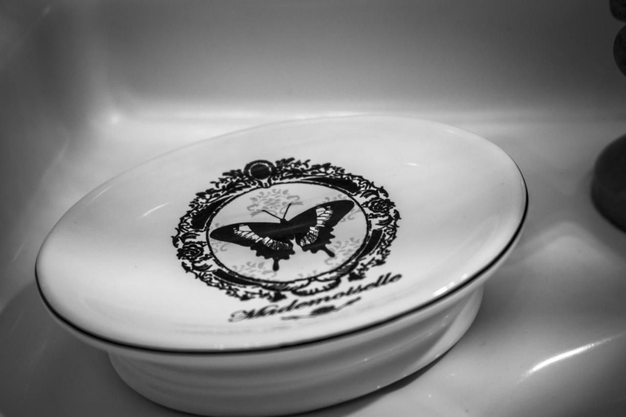Il Giardino Delle Farfalle Valgioie エクステリア 写真